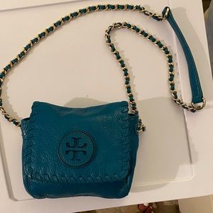 Beautiful blue Tory Burch crossbody